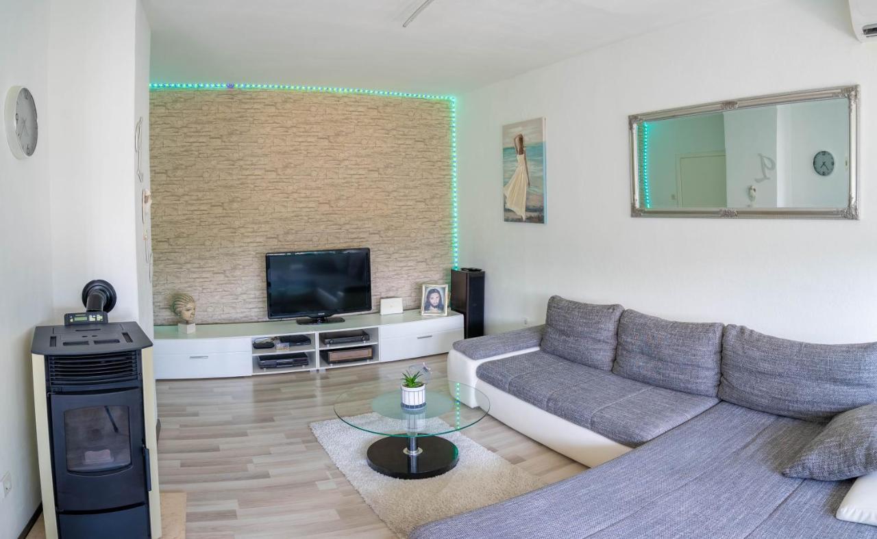 شقة Apartman M كنين المظهر الخارجي الصورة
